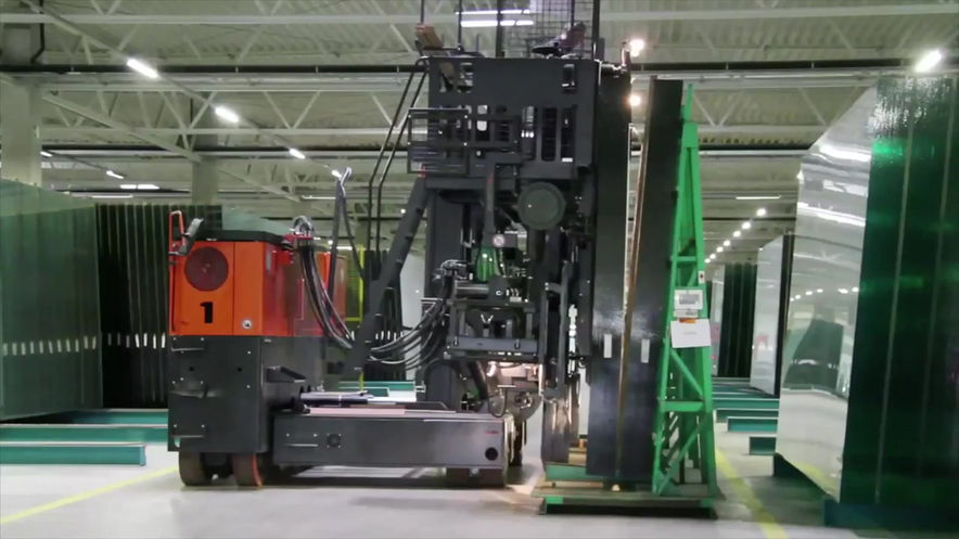 Electric Multidirectional Sideloader M150 for Glass Transport